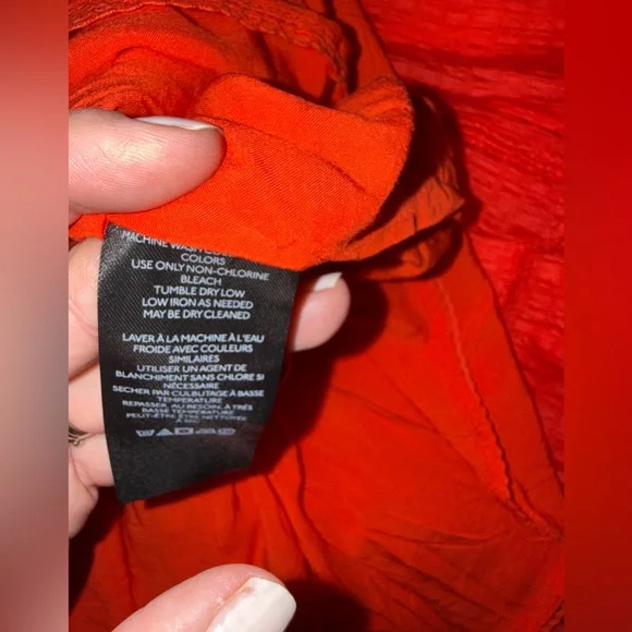 Anthropologie Tiered Puff-Sleeve
Maxi Dress size medium - Picture 6 of 6